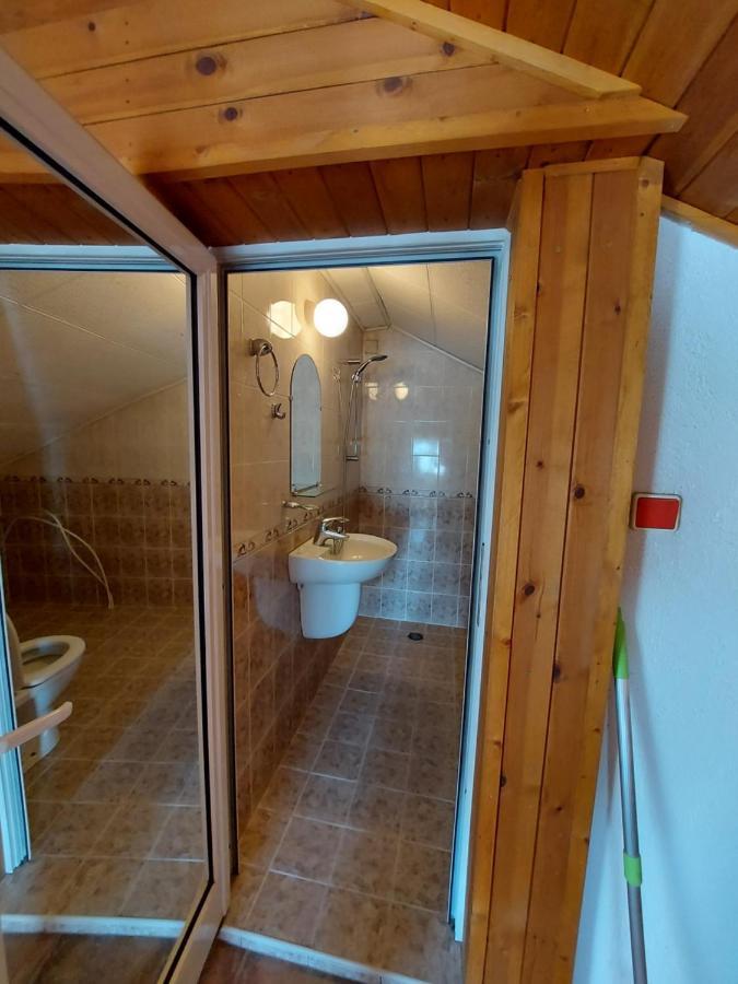 Vasi Apartments Dobrinishte Bagian luar foto